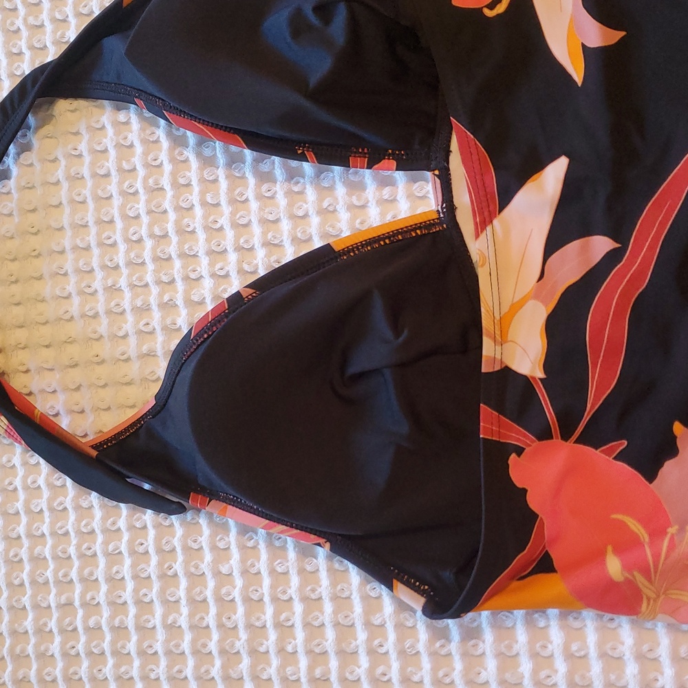 Tankini Top - Picture 5 of 7